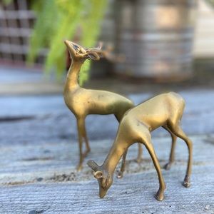 Buck and doe brass figurine vintage